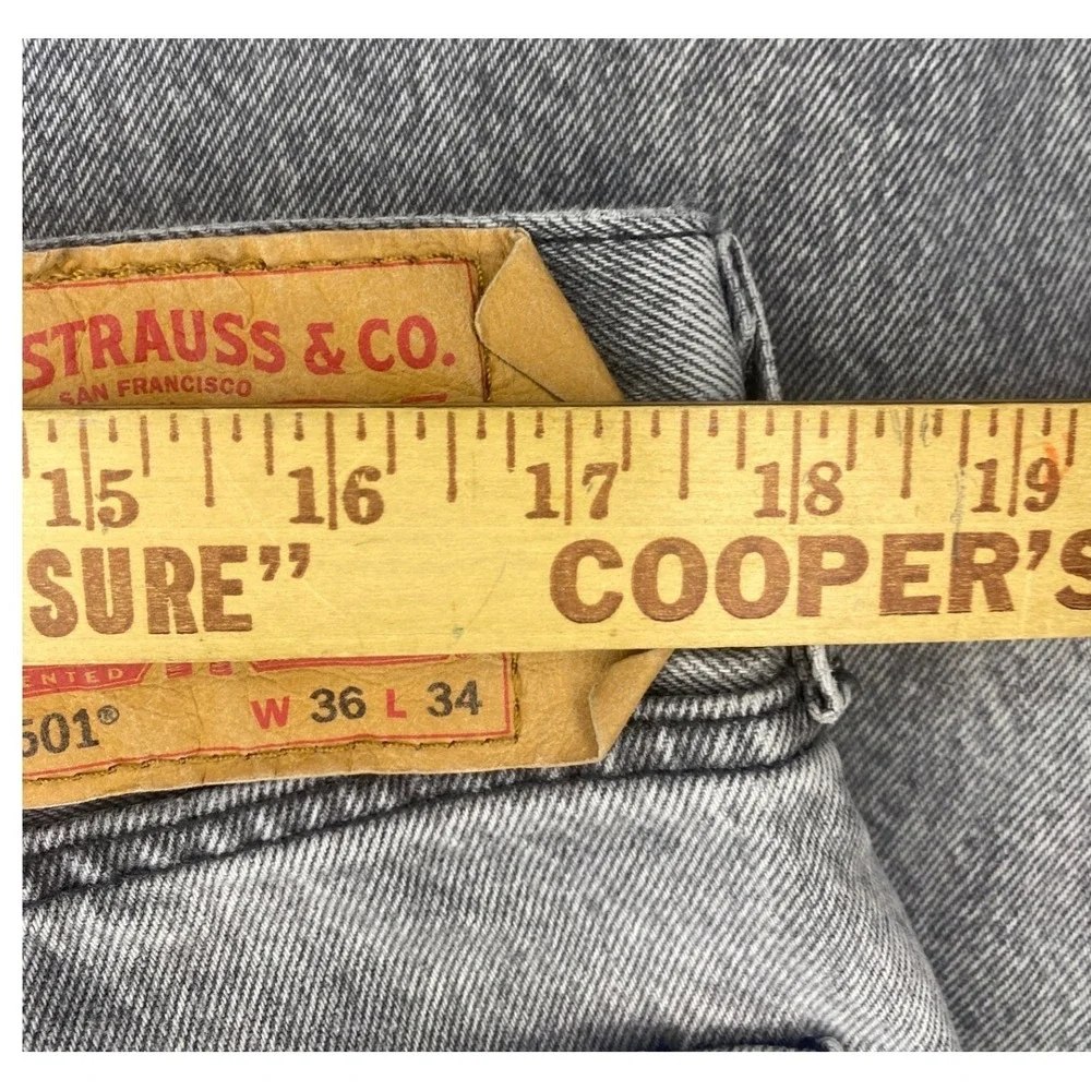 Levi's 501 Original Fit Mens 36x34 Gray‎ Acid Wash Straight Leg Jeans Button Fly